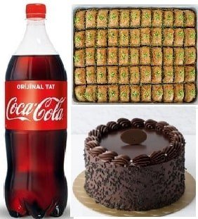 Akşam Keyfi Paketi Yaş Pasta Fıstıklı Baklava ve Litrelik Cola